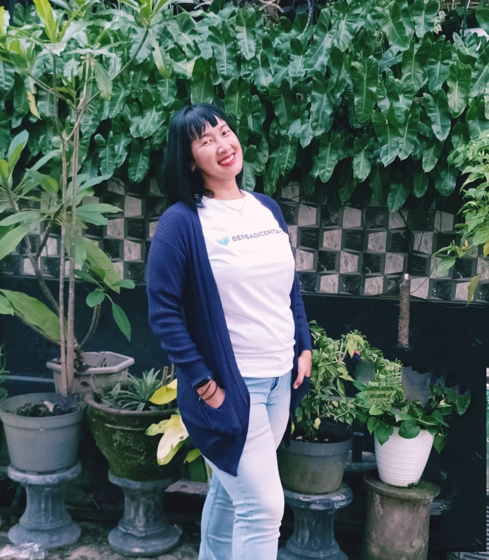 Foto seragam Kak Maya